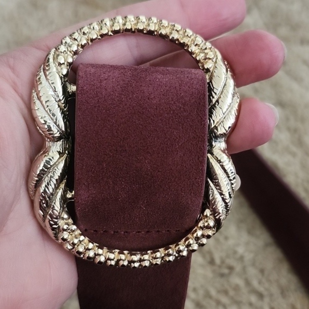 Sezane Artemis Waist Belt, Cassis Colorway, Cow Leather, Gold tone Buckle. - Picture 4 of 6